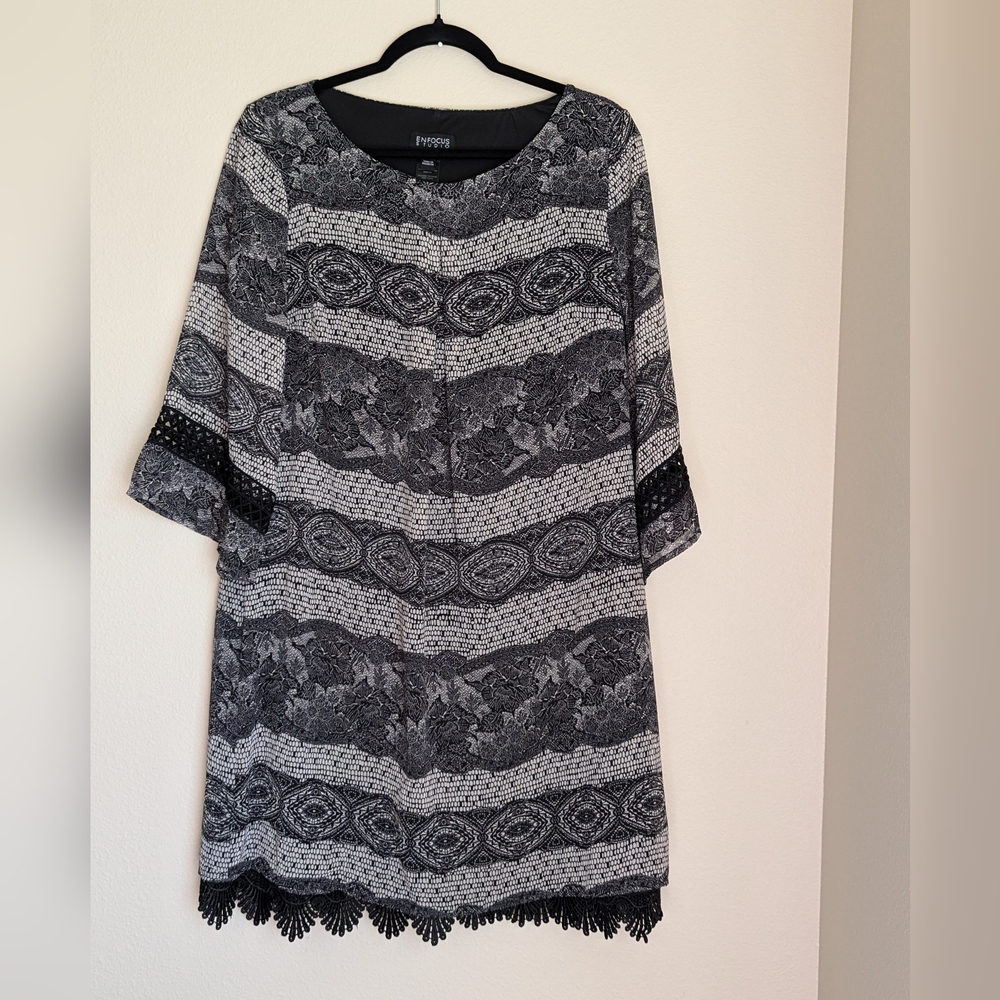 NWOT En Focus Studio Black and White Patterned Dress Size 10